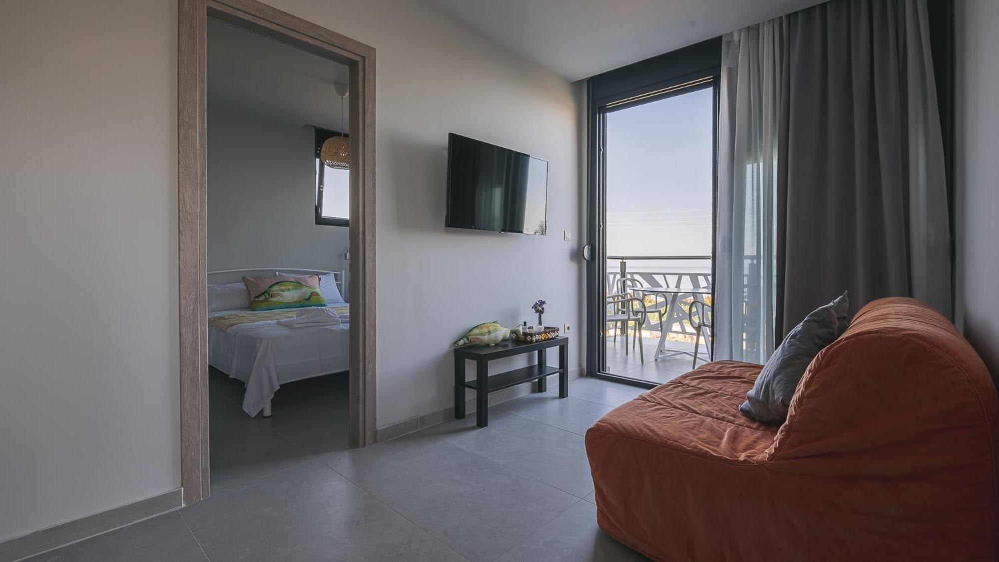Electra Beachfront Suites, Nea Irakleia Εξωτερικό φωτογραφία