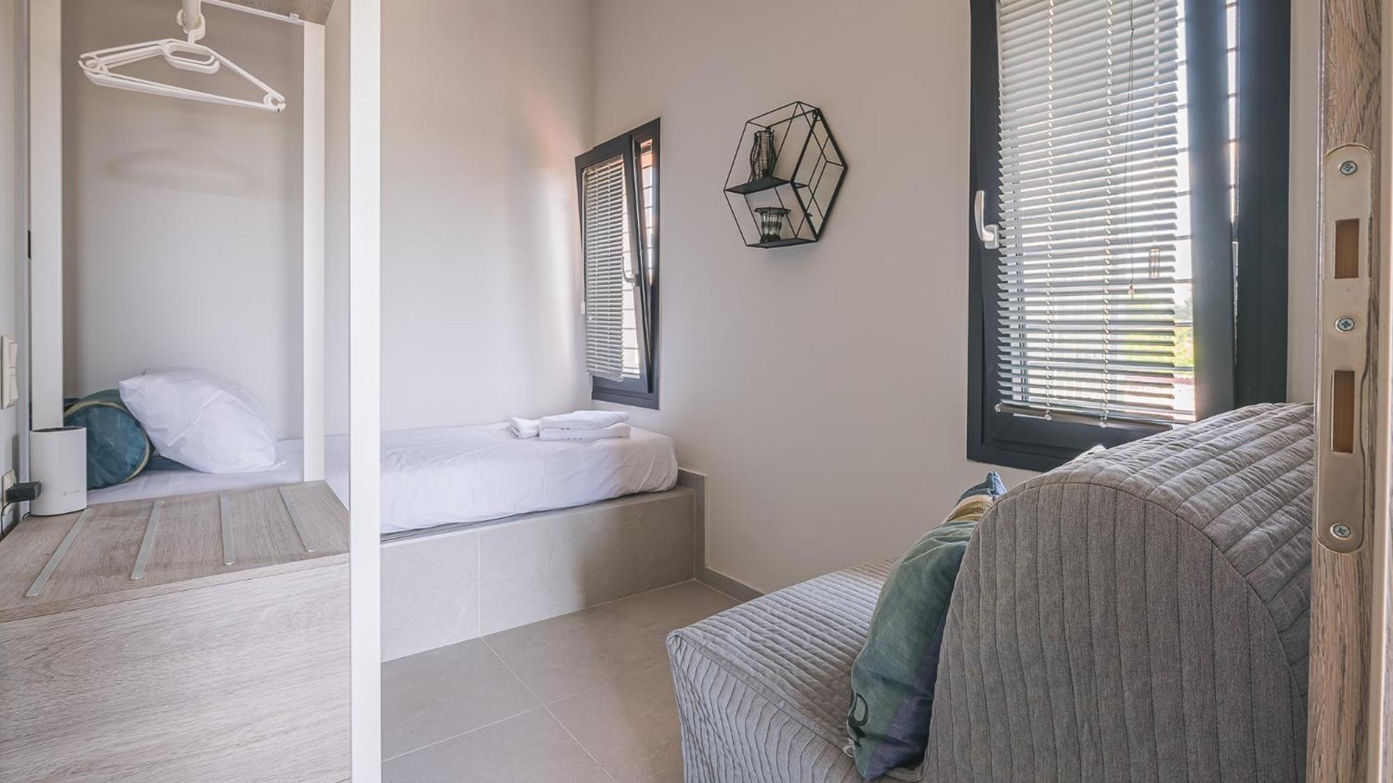 Electra Beachfront Suites, Nea Irakleia Εξωτερικό φωτογραφία