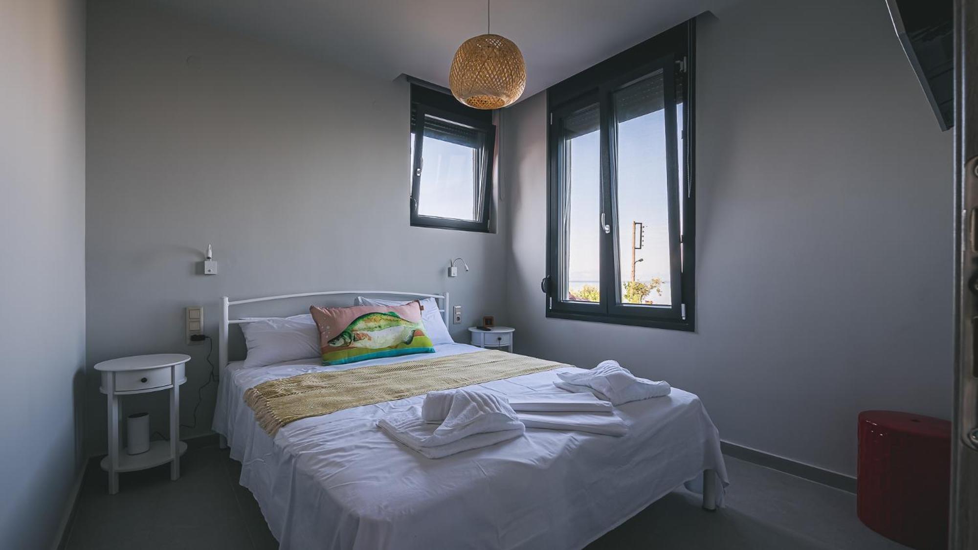 Electra Beachfront Suites, Nea Irakleia Εξωτερικό φωτογραφία