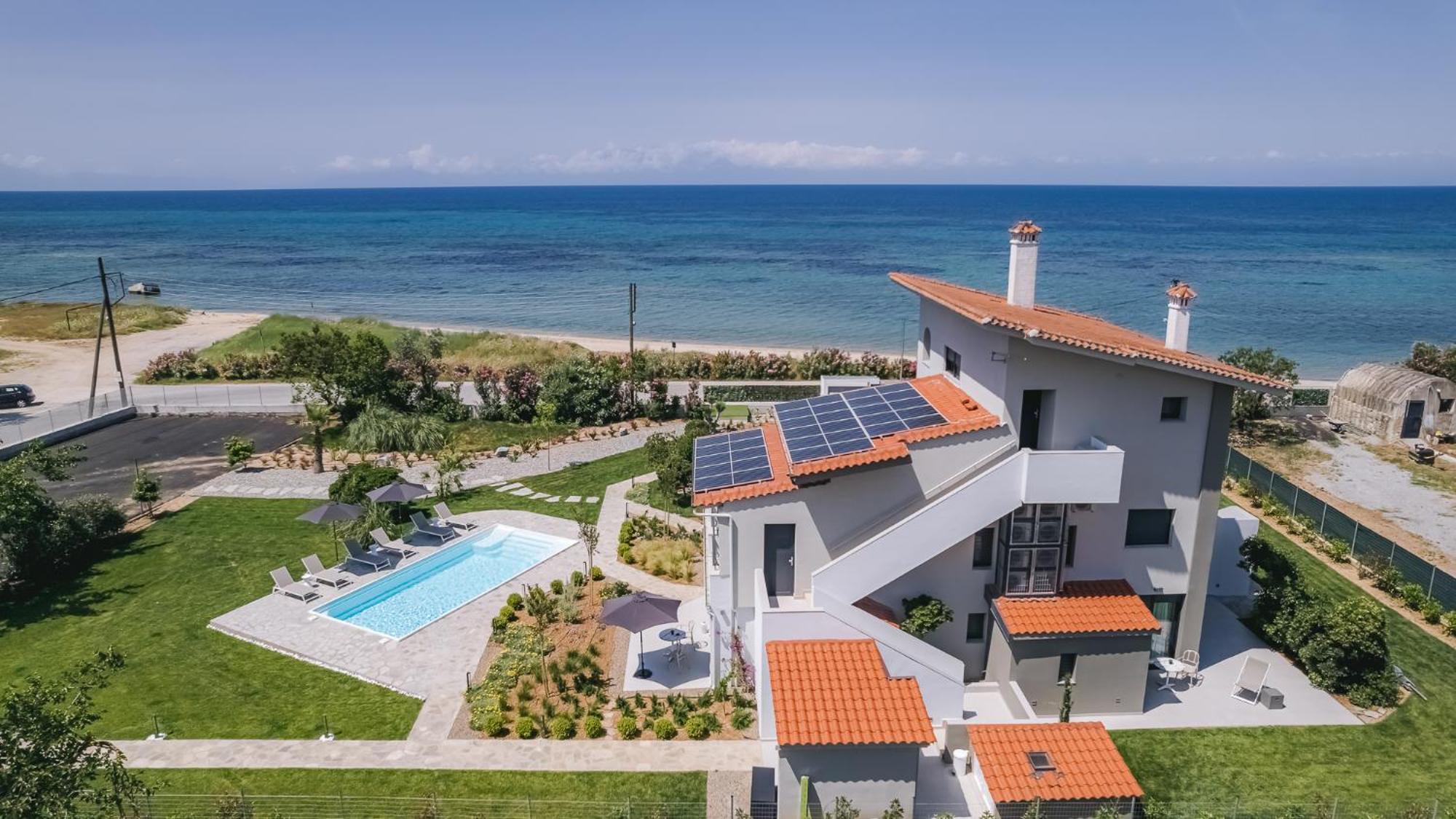Electra Beachfront Suites, Nea Irakleia Εξωτερικό φωτογραφία