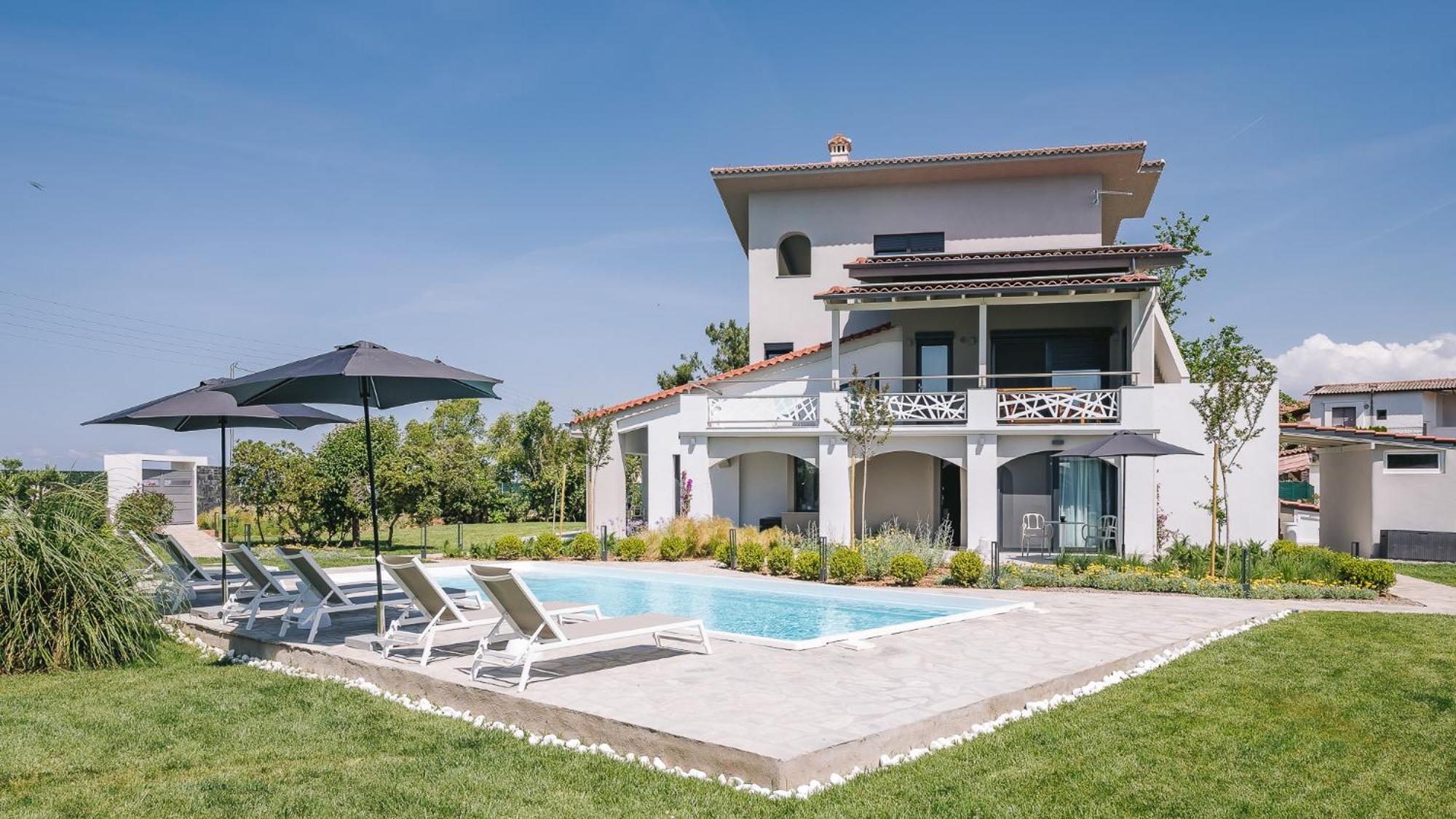 Electra Beachfront Suites, Nea Irakleia Εξωτερικό φωτογραφία